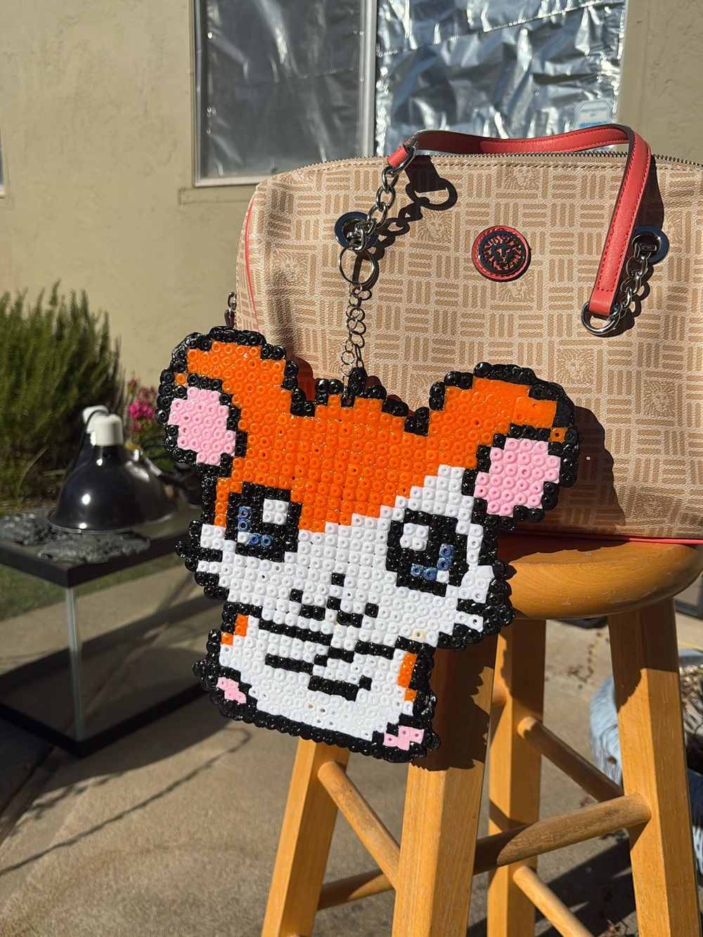 Keychain Orange & White Hamster Pixel Kandi - Picture 1 of 3